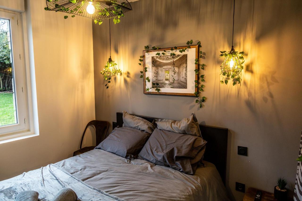 Suite Indus - Jardin, Netflix Et Parking - Le Manoir Aux Pommes Orbec Exterior photo
